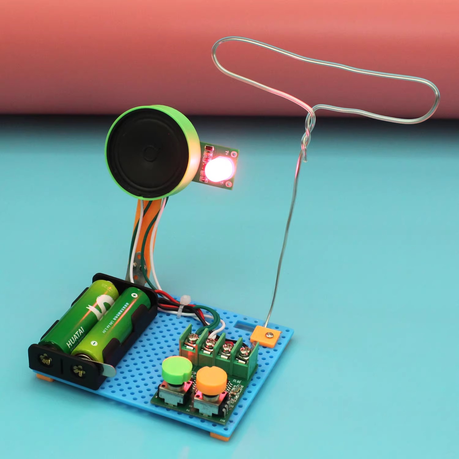 DIY レトロ FM ラジオキット はんだ付け不要 STEM - Diy Electronics Projects For Students のレビューと価格